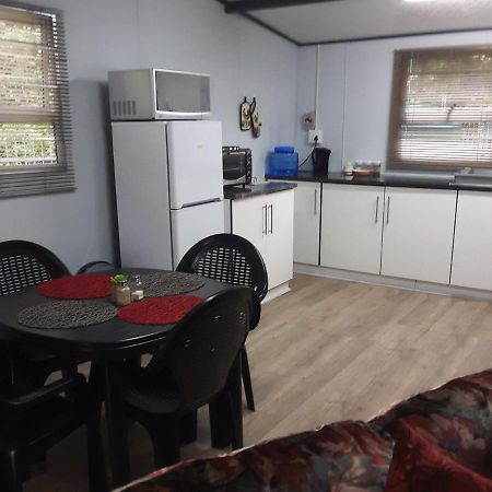 Nadine'S Self-Catering Accommodation Stormsrivier Ngoại thất bức ảnh